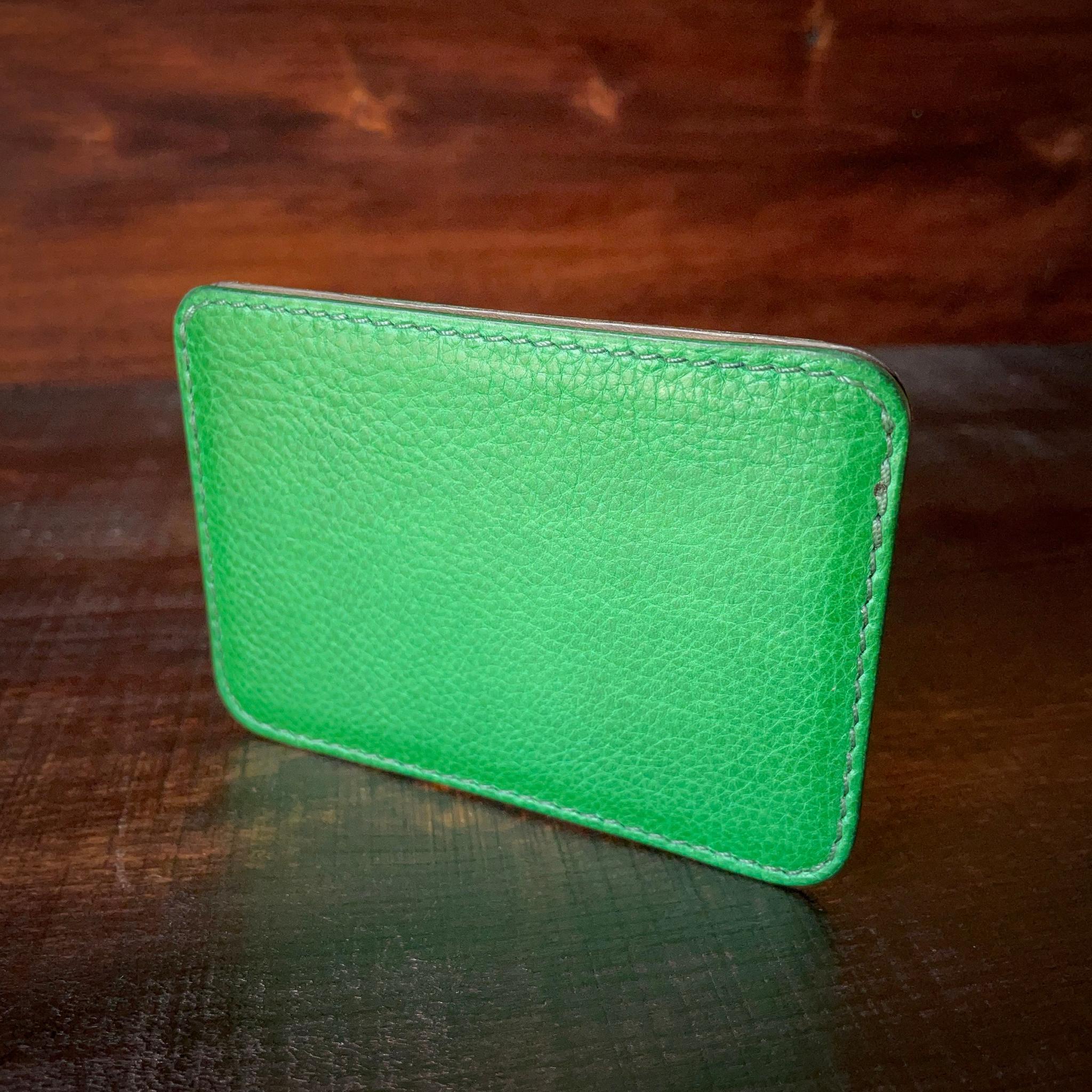 《３ポケット／バイカラー》レザーカードホルダー（リネア・ヴァスカ・ボックス） | 3枚目