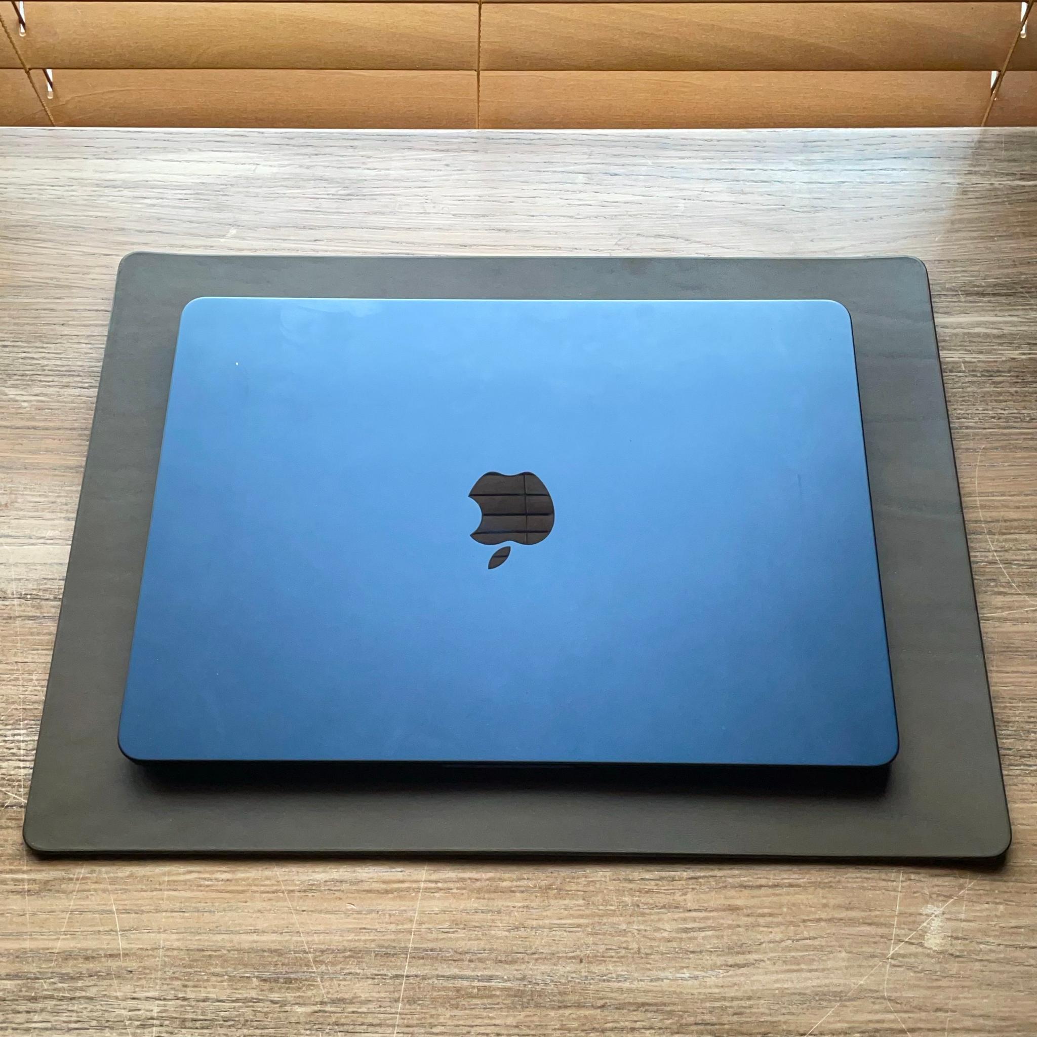 《380mm × 280mm》レザーデスクマット（オリーブ） | 9枚目